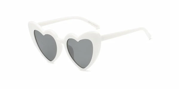 CRAMILO EYEWEAR In A Heartbeat Sunglasses 4 CRAMILO EYEWEAR In A Heartbeat Sunglasses