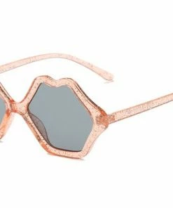 CRAMILO EYEWEAR Sunglasses Read My Lips