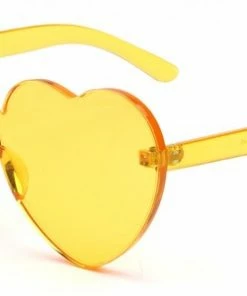 CRAMILO EYEWEAR Cross My Heart Sunglasses