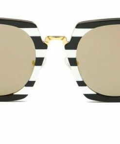 CRAMILO EYEWEAR Too Cool For School Sunglasses