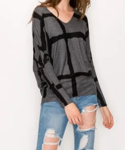 ENTI CLOTHING Abstract Top Grey Knit Tops