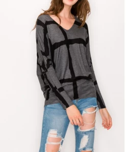 ENTI CLOTHING Abstract Top White Knit Tops