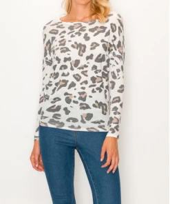 ENTI CLOTHING Leopard Over Sized Top Tan