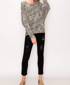 ENTI CLOTHING Camouflaged Top Olive Knit Tops