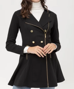 Love Tree Take On New York Trech Coat White