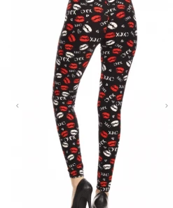LOVE IT Legging Lip Print Leggings