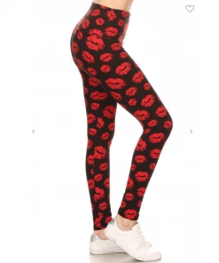 LOVE IT Legging Lipstick Lip Print