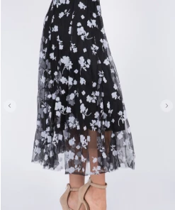 TABA Posey Tulle Mesh 3 D Skirt Pink