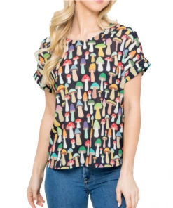 LA SOUL Me And My Mushroom Top Short Sleeve Top