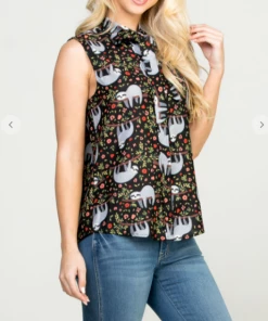 LA SOUL Sleepy Sloth Top Short Sleeve Top