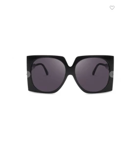 CRAMILO EYEWEAR In The Mood Square Sunglasses