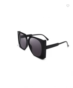 CRAMILO EYEWEAR In The Mood Square Sunglasses