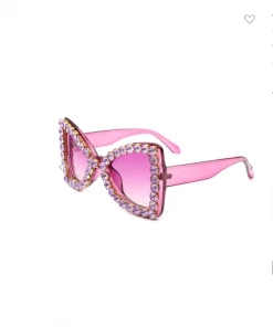 CRAMILO EYEWEAR I Am Fashion Cat Eye Rhinestone Sunglasses