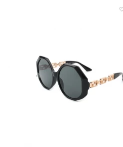 Varga Sunglasses Throwing Shade Shades