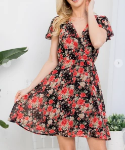 LA SOUL Printed Dresses Love At First Sight Black Floral Dress