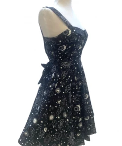 IXIA2 Missy Over The Moon