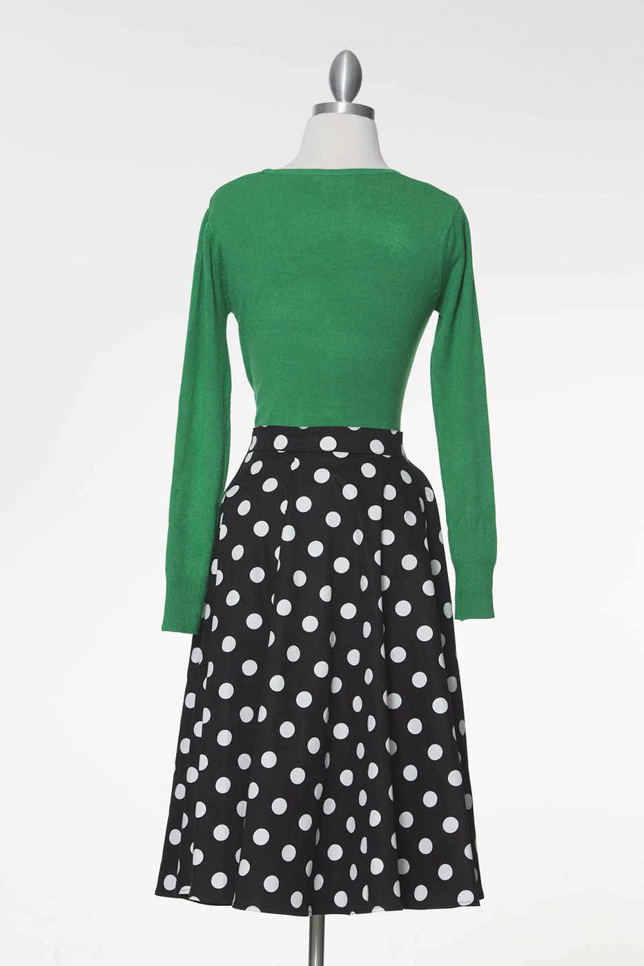 DEBUT Sweaters & Cardigans Easy Going Cardigan - Green 5 DEBUT Sweaters & Cardigans Easy Going Cardigan - Green