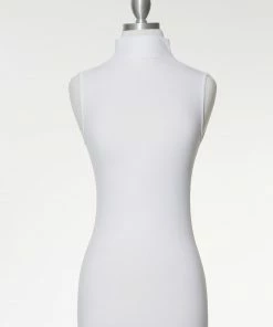 Dynamic Fashion Staple Worthy Top - White Short Sleeve Top