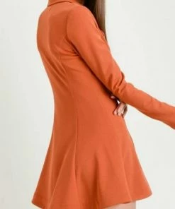 Love Tree Take On New York Trech Coat Rust