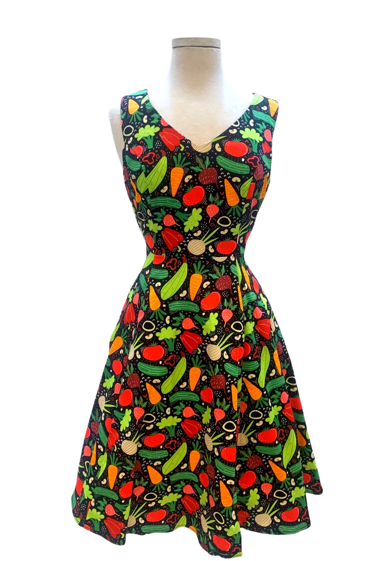 IXIA2 Pin Up Dresses Claire Veggie Dress 3 IXIA2 Pin Up Dresses Claire Veggie Dress